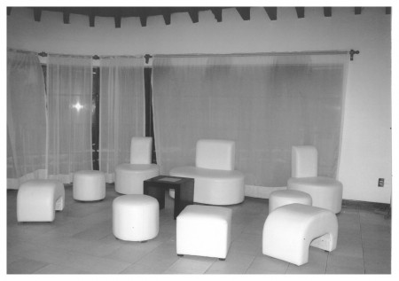 MOBILIARIO TIPO LOUNGE
